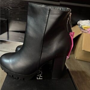 Fashion Nova Black Heeled Boots